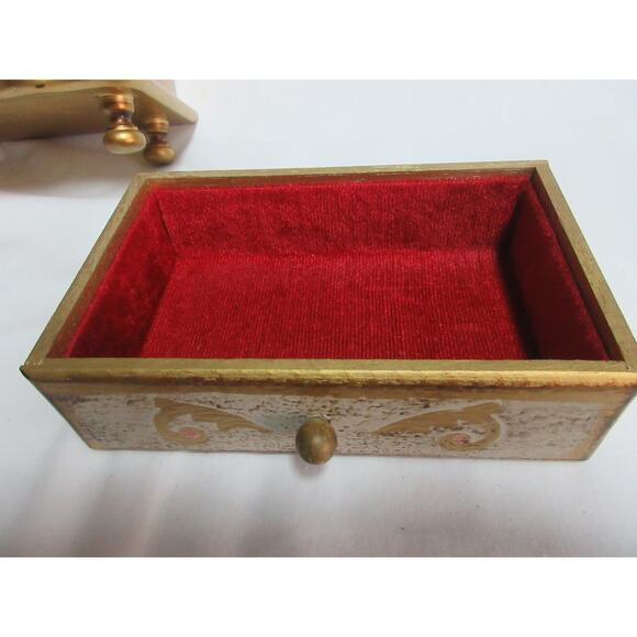 Vintage Florentine Gold Giltwood Jewelry Box 3 Drawer Music Box Made in Japan - Picture 9 of 9